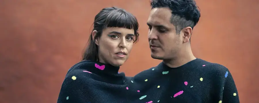 ALEJANDRO Y MARÍA LAURA